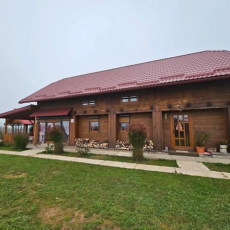 Вілла Ruralna Kuca Za Odmor Lika Lovinac  Екстер'єр фото